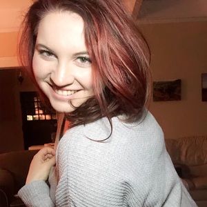 Meet your Posher, Veronica